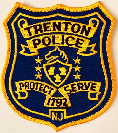 TRENTON, NEW JERSEY POLICE DEPARTMENT SHOULDER PATCH - SEW ON.